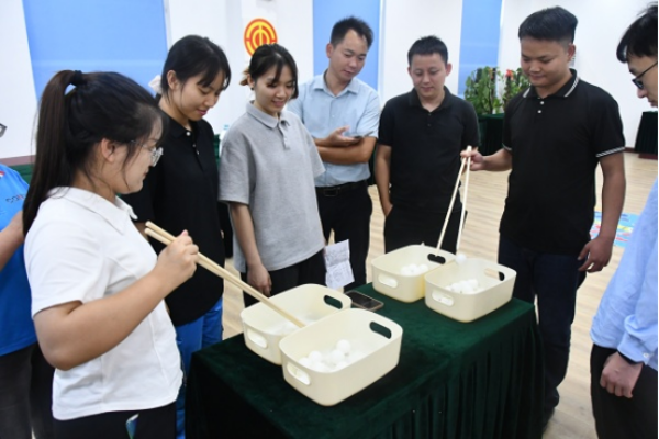 廣西環(huán)境公司工會組織開展“月滿華誕，情聚金秋”主題活動197