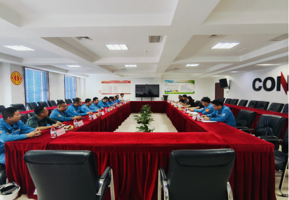 20251001 最美中國(guó)紅！海螺新材各單位國(guó)慶氛圍已“拉滿”1001