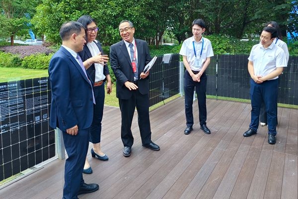 13.其他來(lái)賓參觀海螺屋1 13.其他來(lái)賓參觀海螺屋1